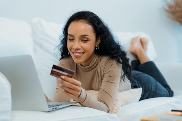 Chase Sapphire Preferred vs Sapphire Reserve: Which Is Better?